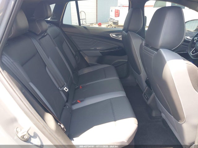 Volkswagen ID.4 2023 1V2VMPE86PC019418 Image 8
