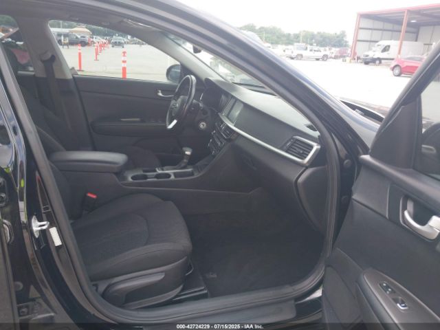 2019 KIA OPTIMA 5XXGT4L39KG339988 Photo 4