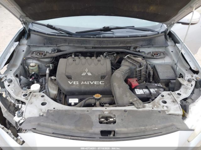 2010 MITSUBISHI OUTLANDER JA4JT5AX0AZ000107 Photo 9