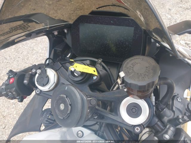 2021 BMW S 1000 WB10E2301M6E81954 Photo 10