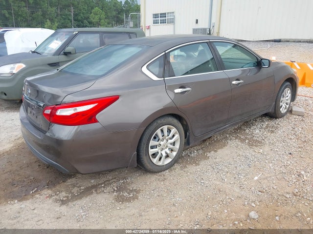 1N4AL3AP5GC119282 Nissan 2016