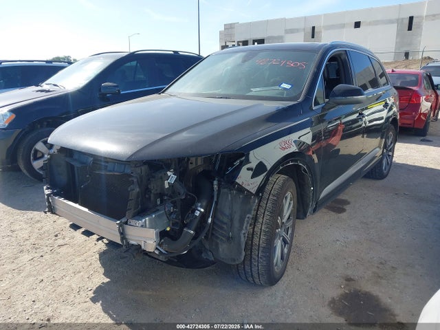 2019 AUDI Q7 WA1LHAF78KD042468 Photo 1
