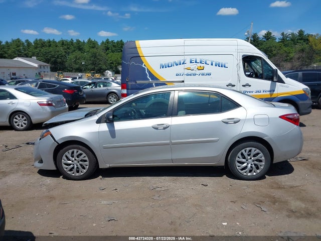 Toyota 2zr-fe 2017 2T1BURHEXHC801425 Image 14