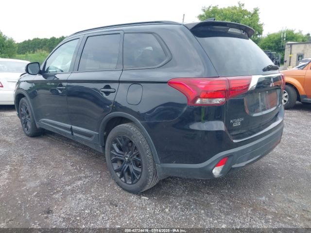 2018 MITSUBISHI OUTLANDER JA4AZ3A32JZ064956 Photo 2