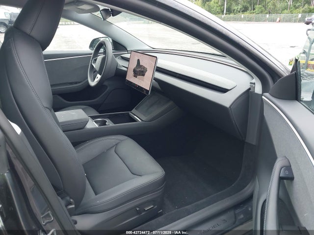 2025 TESLA MODEL 3 5YJ3E1EA8SF972889 Photo 4