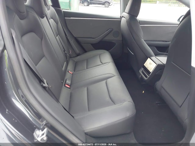 2025 TESLA MODEL 3 5YJ3E1EA8SF972889 Photo 7