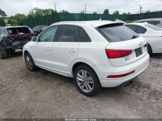 2018 AUDI Q3 WA1ECCFS4JR031556 Photo 2