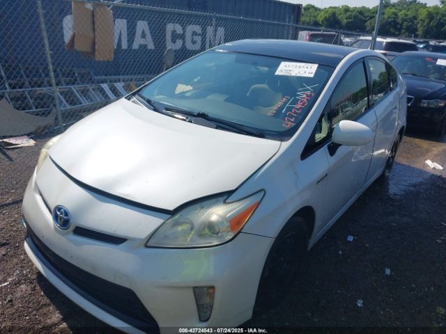 2013 TOYOTA PRIUS JTDKN3DU2D5633763 Photo 1
