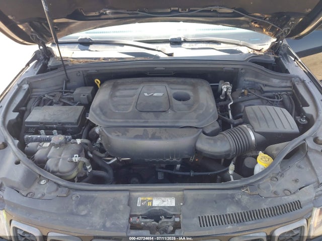 1C4RJFLG9HC665876 Jeep 2017