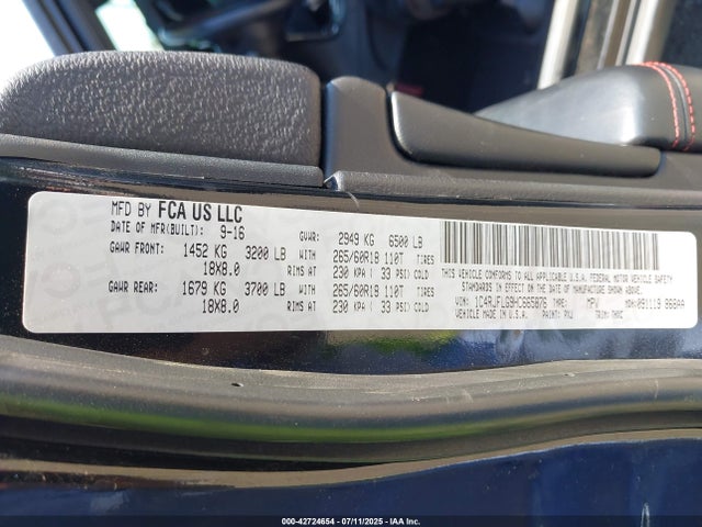 1C4RJFLG9HC665876 Jeep 2017