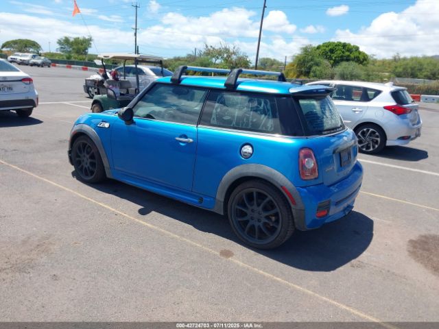 2008 MINI COOPER S WMWMF73518TT86953 Photo 2