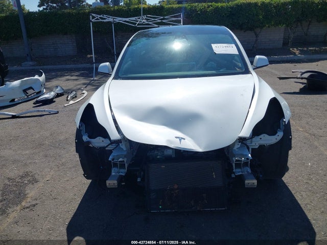 Tesla 2023 2023 5YJ3E1EA4PF453359 Image 13