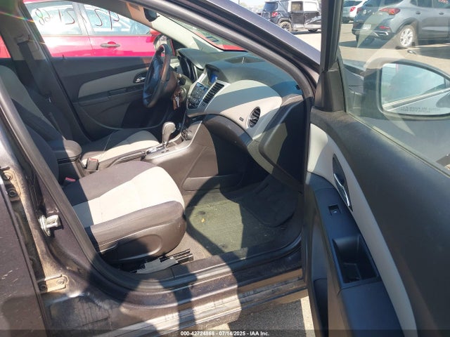1G1PA5SH5E7284504 Chevrolet luw