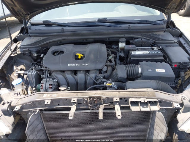 Hyundai Elantra 2017 5NPD74LF4HH081376 Image 10