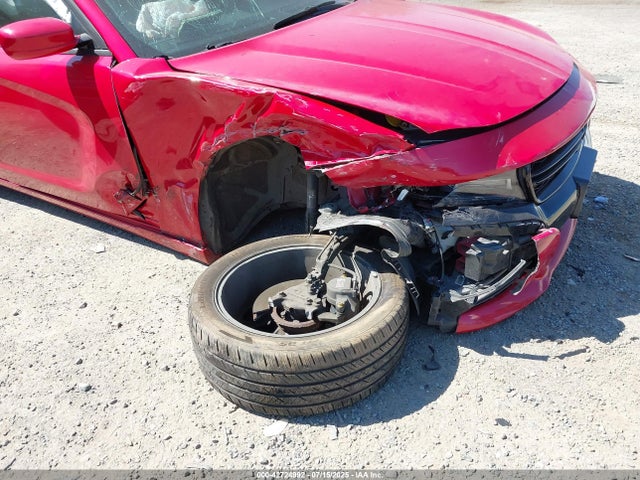 2C3CDXHG4FH732006 Dodge 2015