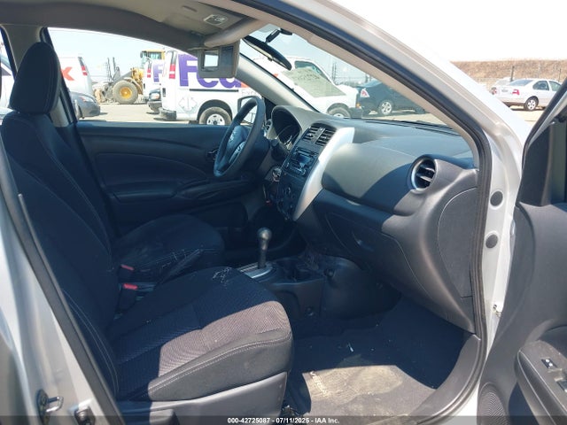 3N1CN7APXHL816301 Nissan 2017