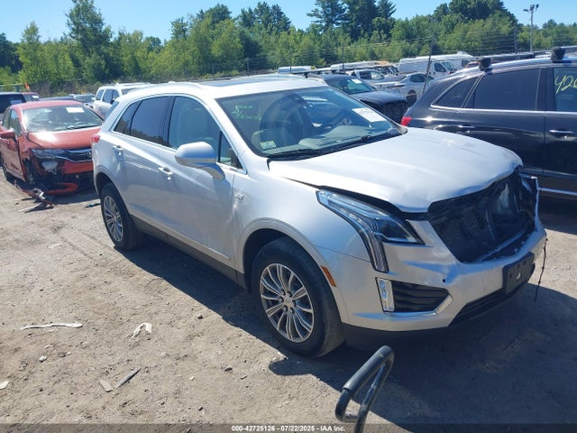2017 CADILLAC XT5 1GYKNDRS2HZ157892 Photo 0