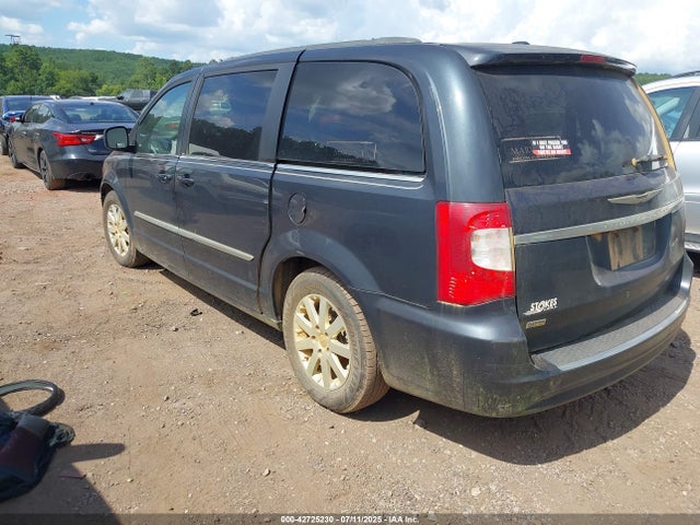 2C4RC1BG1ER243103 Chrysler Town and Country
