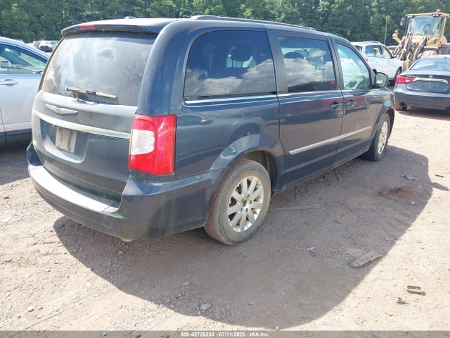 2C4RC1BG1ER243103 Chrysler Town and Country
