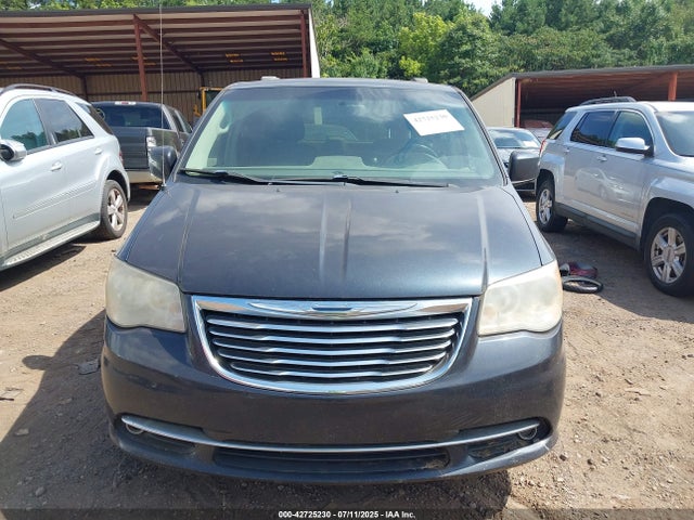 2C4RC1BG1ER243103 Chrysler Town and Country