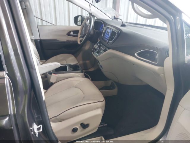 2017 CHRYSLER PACIFICA 2C4RC1GG1HR659617 Photo 4