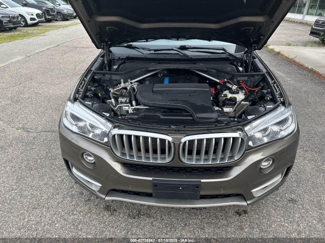 2017 BMW X5 5UXKT0C34H0V97122 Photo 9
