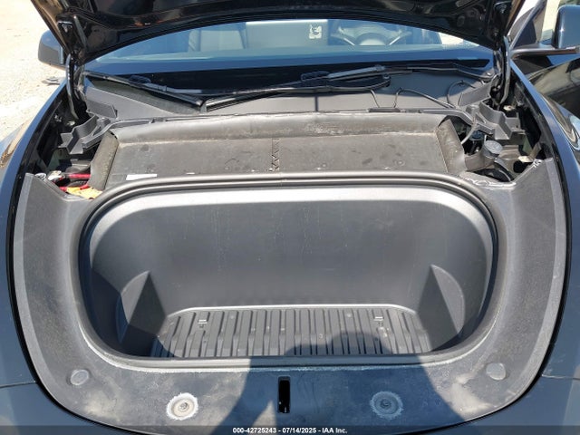2024 TESLA MODEL Y 7SAYGDED7RF206922 Photo 9