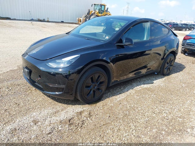2024 TESLA MODEL Y 7SAYGDED7RF206922 Photo 1