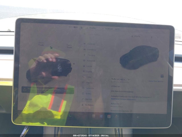 2024 TESLA MODEL Y 7SAYGDED7RF206922 Photo 6