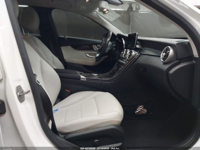 2017 MERCEDES-BENZ C 300 55SWF4JB6HU221016 Photo 4