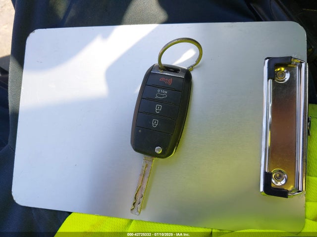 KIA dohc gdi nu 2015 KNDJP3A55F7112627 Image 11