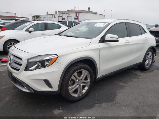 WDCTG4EB3FJ103422 Mercedes-Benz 2015