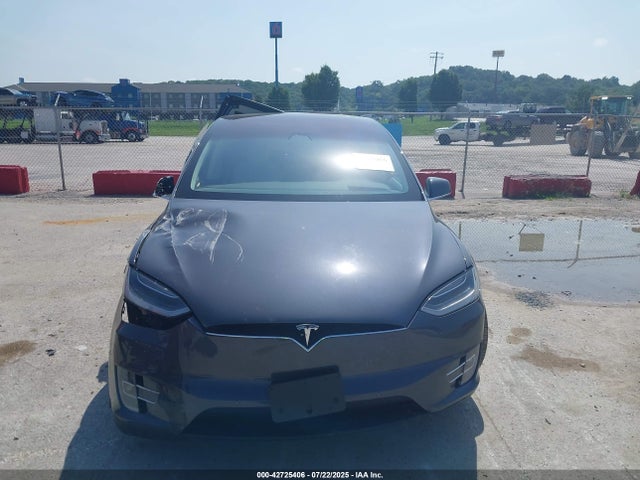 5YJXCDE26JF112232 Tesla MODEL X