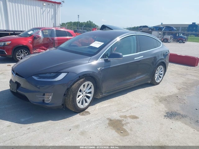 2018 TESLA MODEL X 5YJXCDE26JF112232 Photo 1