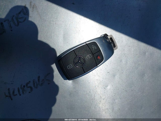 W1N4M4GB3PW302130 Mercedes-Benz m260