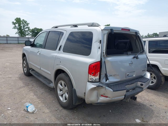 2015 NISSAN ARMADA 5N1BA0ND8FN618711 Photo 2