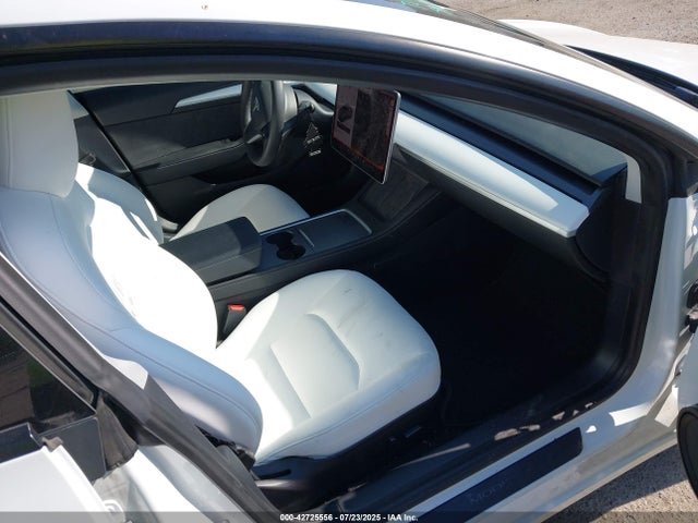 2021 TESLA MODEL 3 5YJ3E1EC0MF995670 Photo 4