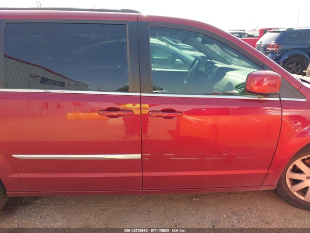 2C4RC1BG0GR148194 Chrysler Town and Country