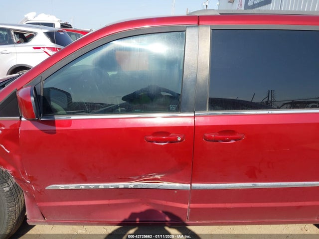 2C4RC1BG0GR148194 Chrysler Town and Country