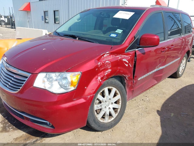 2C4RC1BG0GR148194 Chrysler Town and Country