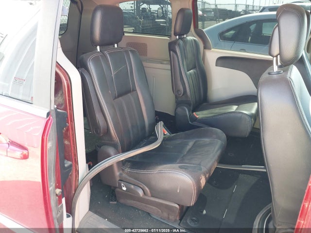 2C4RC1BG0GR148194 Chrysler Town and Country