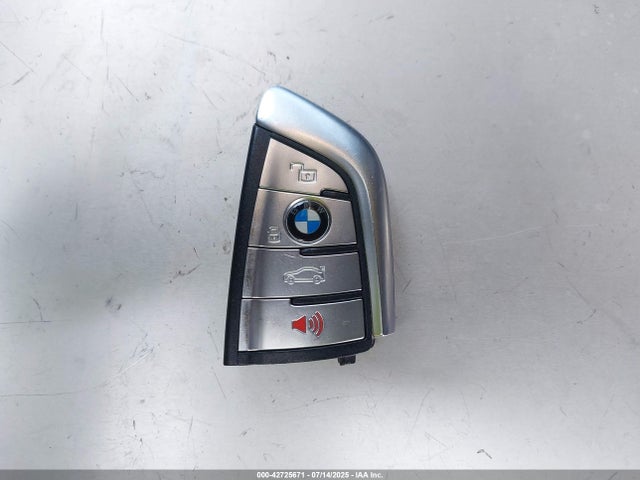 5UXCW2C02M9H68228 BMW X7