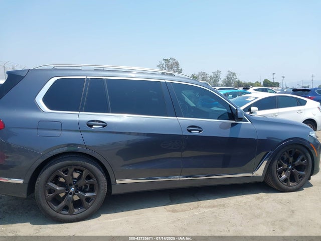 5UXCW2C02M9H68228 BMW X7