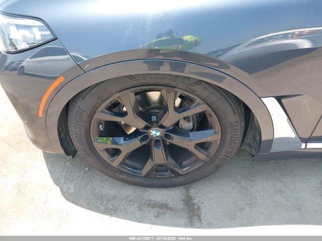 5UXCW2C02M9H68228 BMW X7