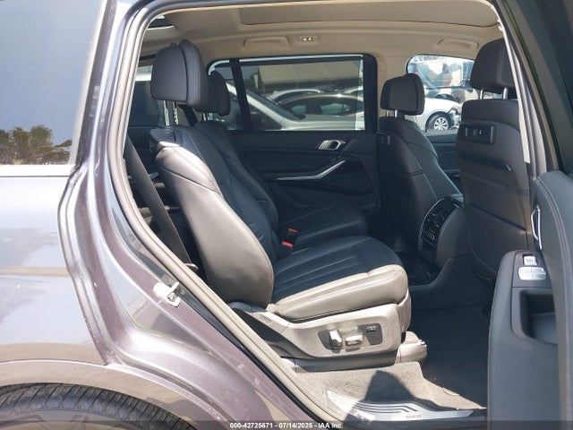 5UXCW2C02M9H68228 BMW X7