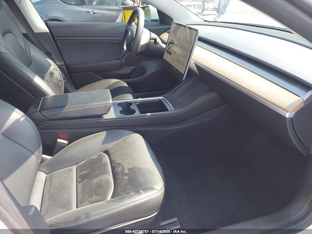 2021 TESLA MODEL 3 5YJ3E1EA8MF936395 Photo 4