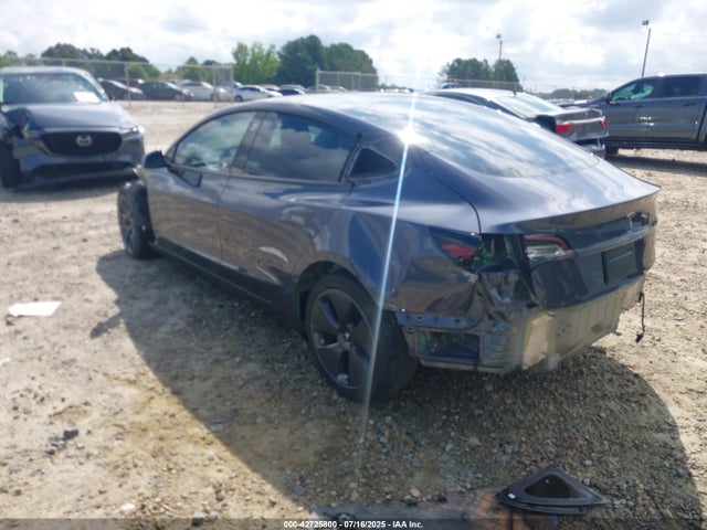 2023 TESLA MODEL 3 5YJ3E1EA4PF424573 Photo 2