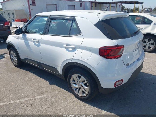 Hyundai Venue Se 2023 KMHRB8A36PU219441 Image 3