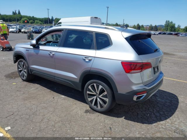 2024 VOLKSWAGEN TAOS 3VVSX7B27RM047730 Photo 2