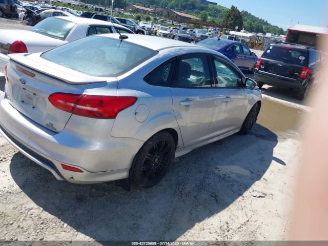 2016 FORD FOCUS 1FADP3F26GL296597 Photo 3